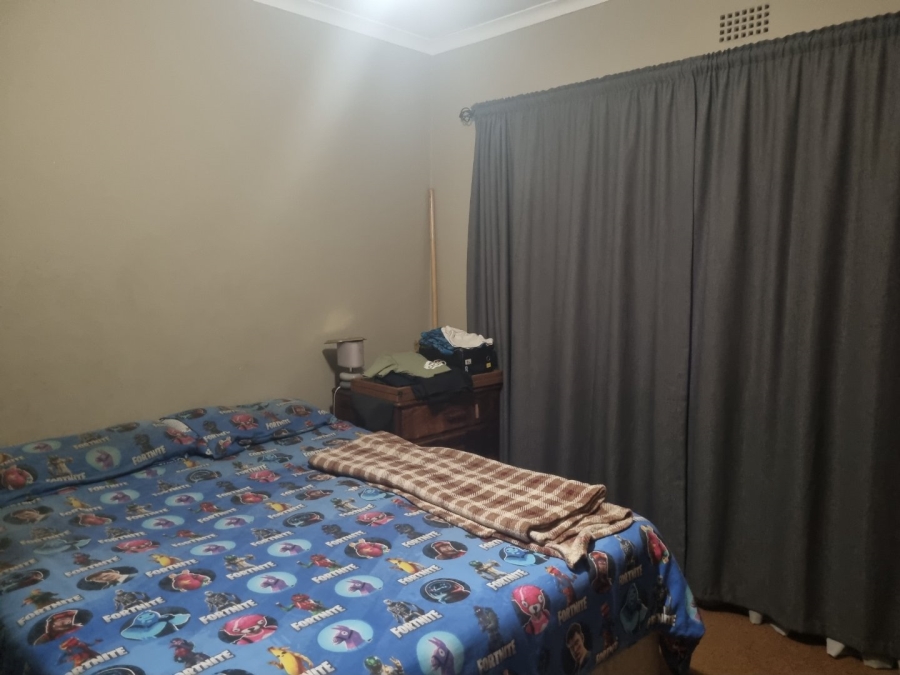 3 Bedroom Property for Sale in Vaalpark Free State